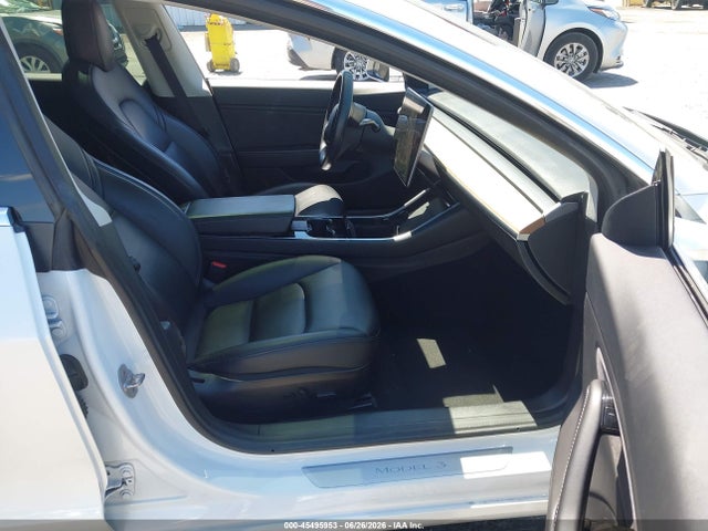5YJ3E1EB9JF134104 Tesla Model 3 Long Range/performance