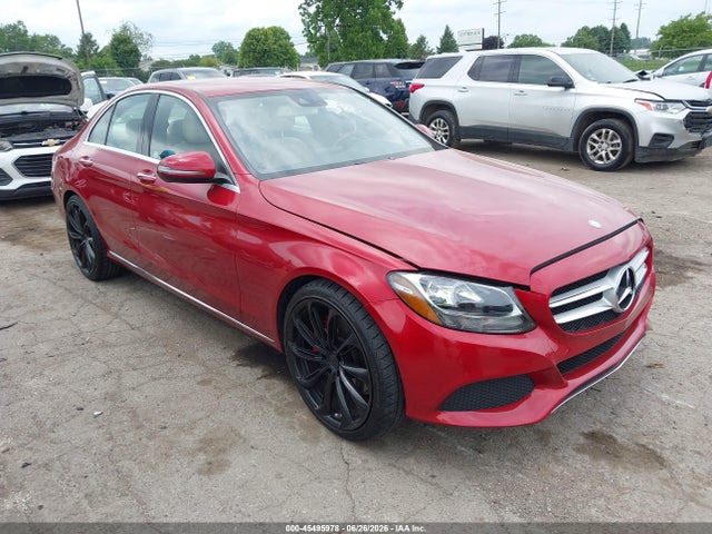 45495978 :رقم المزاد ، 55SWF4JB2GU133885 vin ، 2016 Mercedes-benz C 300 مزاد بيع