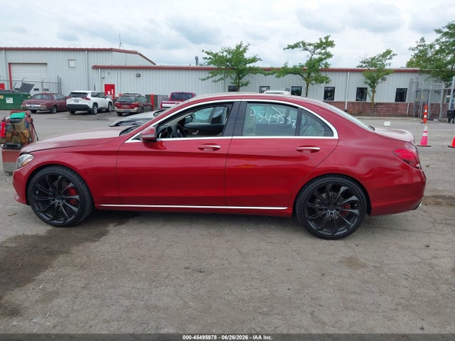 45495978 :رقم المزاد ، 55SWF4JB2GU133885 vin ، 2016 Mercedes-benz C 300 مزاد بيع