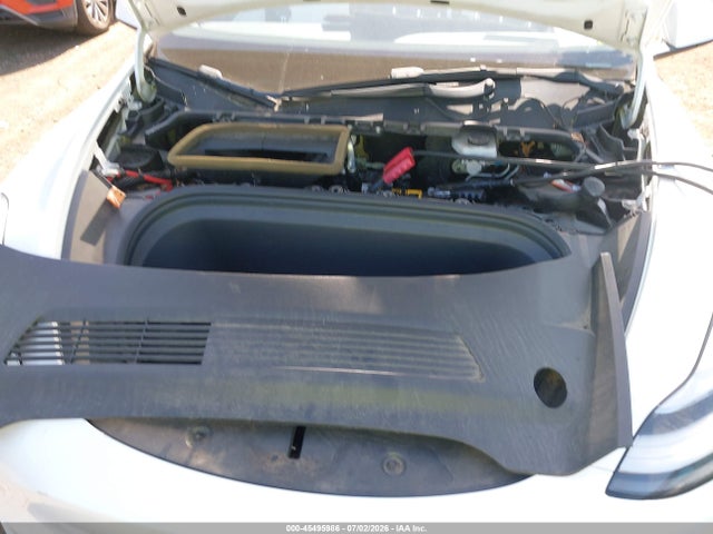 Продажа на аукционе авто 2021 Tesla Model Y Long Range Dual Motor All-wheel Drive, vin: 5YJYGDEE1MF121055, номер лота: 45495986