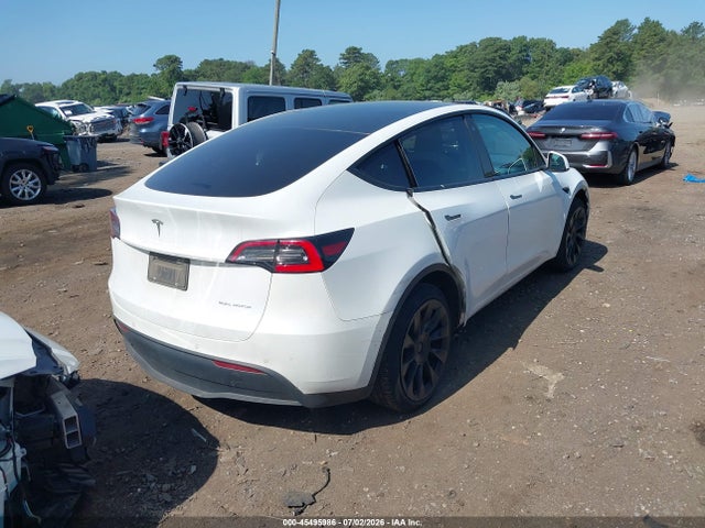 Продажа на аукционе авто 2021 Tesla Model Y Long Range Dual Motor All-wheel Drive, vin: 5YJYGDEE1MF121055, номер лота: 45495986