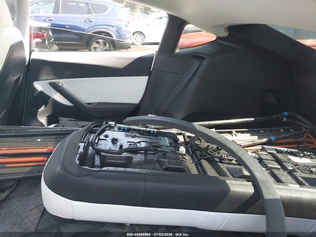 Продажа на аукционе авто 2021 Tesla Model Y Long Range Dual Motor All-wheel Drive, vin: 5YJYGDEE1MF121055, номер лота: 45495986