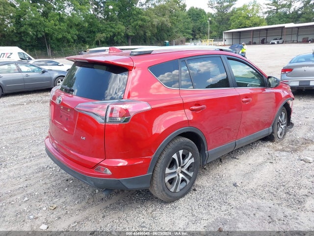 Toyota RAV4 LE 2016 JTMZFREV6GJ100011 Image 4