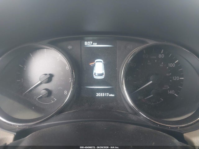 JN8AT2MT5HW403576 Nissan Rogue Sl