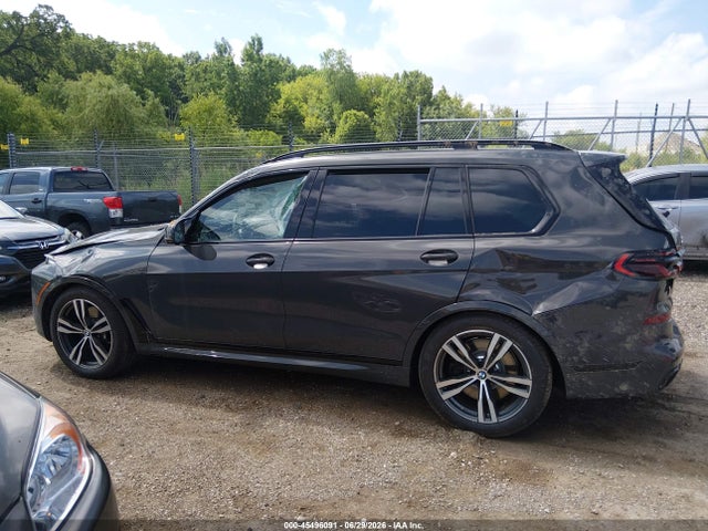 BMW X7 M60i 2026 5UX33EM01T9300057 Image 14