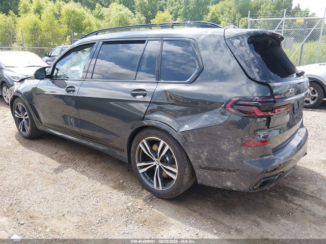 BMW X7 M60i 2026 5UX33EM01T9300057 Image 3