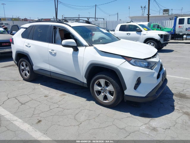Toyota Rav4 Xle 2020 2T3W1RFV5LW096366 Image 1