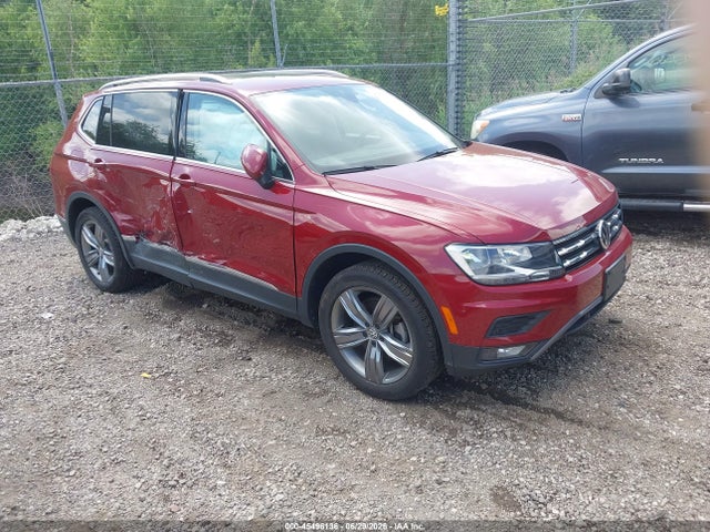 45496136 :رقم المزاد ، 3VV2B7AXXMM083884 vin ، 2021 Volkswagen Tiguan 2.0t Se/2.0t Se R-line Black/2.0t Sel مزاد بيع