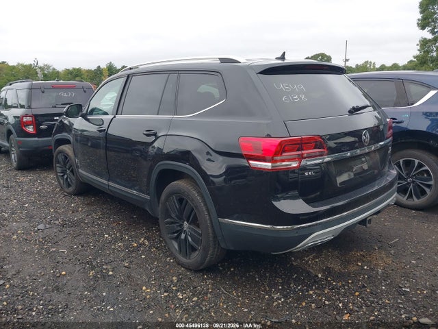 2018 Volkswagen Atlas 3.6l V6 Sel მანქანა იყიდება აუქციონზე, vin: 1V2MR2CAXJC527470, აუქციონის ნომერი: 45496138