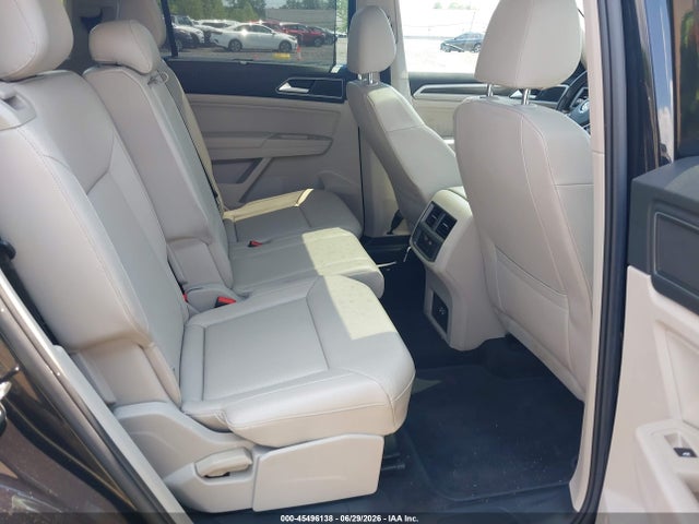 2018 Volkswagen Atlas 3.6l V6 Sel მანქანა იყიდება აუქციონზე, vin: 1V2MR2CAXJC527470, აუქციონის ნომერი: 45496138