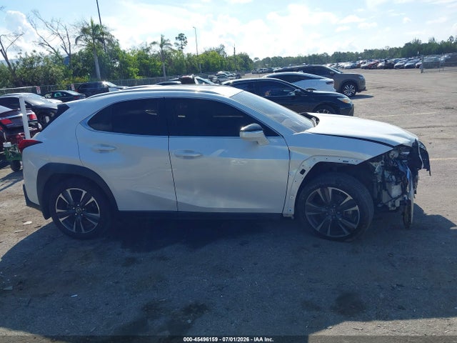 45496159 :رقم المزاد ، JTHP3JBH2M2045271 vin ، 2021 Lexus Ux 200 مزاد بيع
