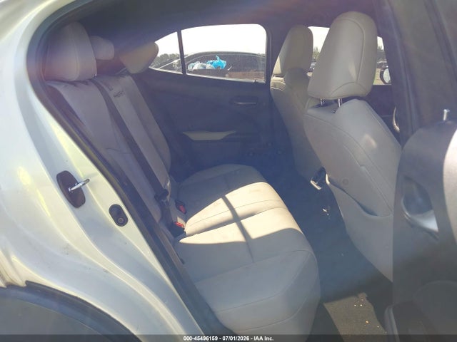 45496159 :رقم المزاد ، JTHP3JBH2M2045271 vin ، 2021 Lexus Ux 200 مزاد بيع
