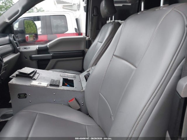 2017 Ford F-550 Chassis Lariat/xl/xlt მანქანა იყიდება აუქციონზე, vin: 1FD0X5HT9HED73068, აუქციონის ნომერი: 45496167