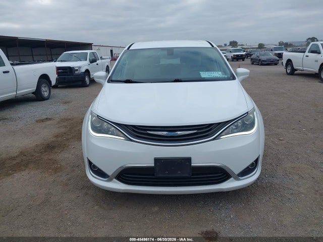 Chrysler Pacifica Hybrid Touring Plus 2018 2C4RC1H71JR356292 Image 13