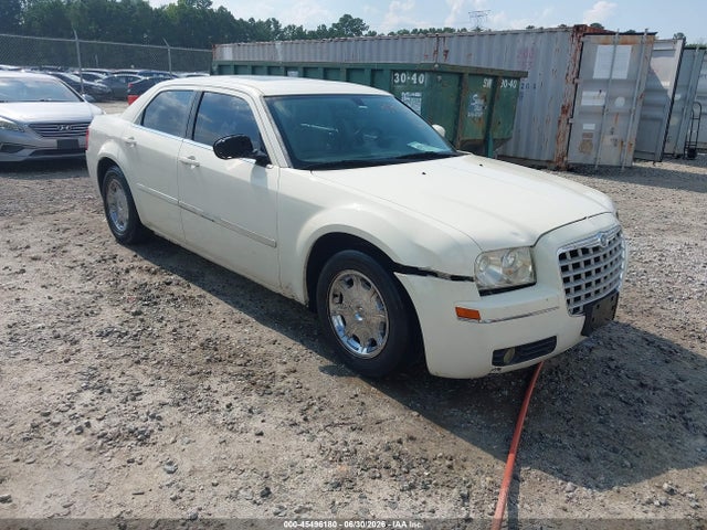 Auction sale of the 2005 Chrysler 300 Touring, vin: 2C3JA53G75H694118, lot number: 45496180