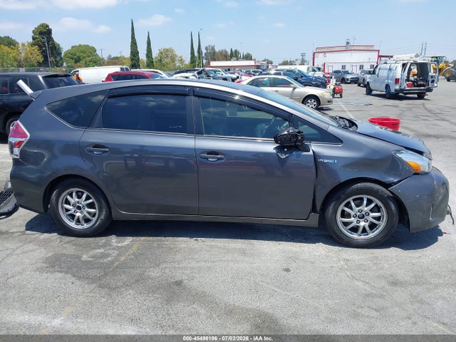 45496196 :رقم المزاد ، JTDZN3EU7GJ046435 vin ، 2016 Toyota Prius V Three مزاد بيع