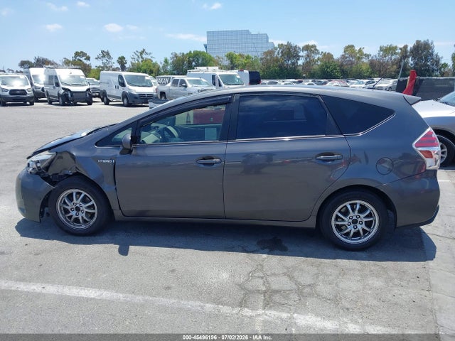 45496196 :رقم المزاد ، JTDZN3EU7GJ046435 vin ، 2016 Toyota Prius V Three مزاد بيع