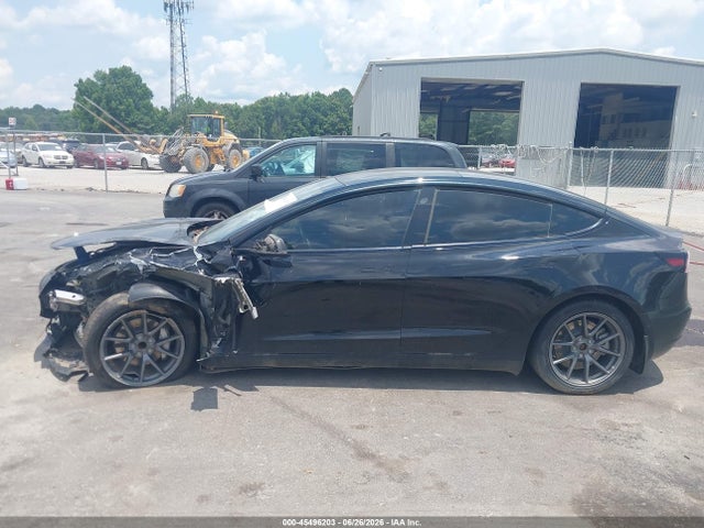 2022 Tesla Model 3 Rear-wheel Drive მანქანა იყიდება აუქციონზე, vin: 5YJ3E1EA8NF191309, აუქციონის ნომერი: 45496203