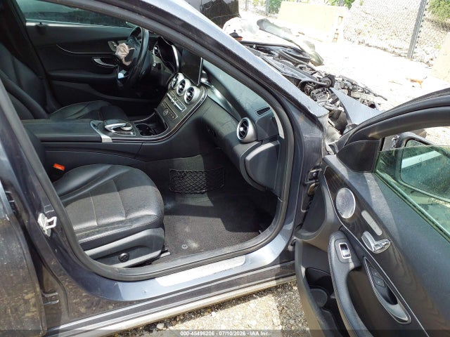 Продаж на аукціоні авто 2015 Mercedes-benz C 300 4matic, vin: 55SWF4KB2FU051930, номер лоту: 45496206
