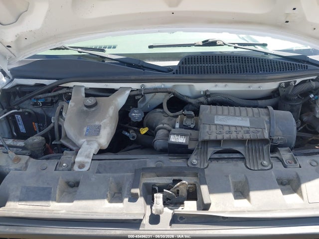 1GAWGEFG7K1282361 Chevrolet Express 2500 Ls