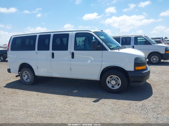 1GAWGEFG7K1282361 Chevrolet Express 2500 Ls