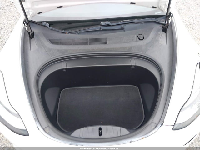 Tesla Model 3 Long Range/performance 2018 5YJ3E1EB7JF115437 Image 10