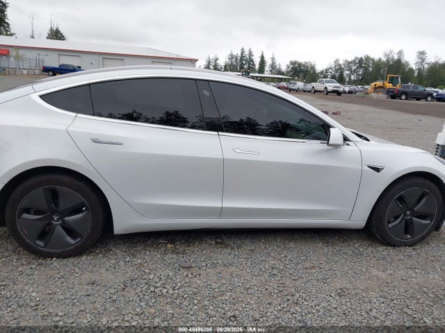 Tesla Model 3 Long Range/performance 2018 5YJ3E1EB7JF115437 Image 14