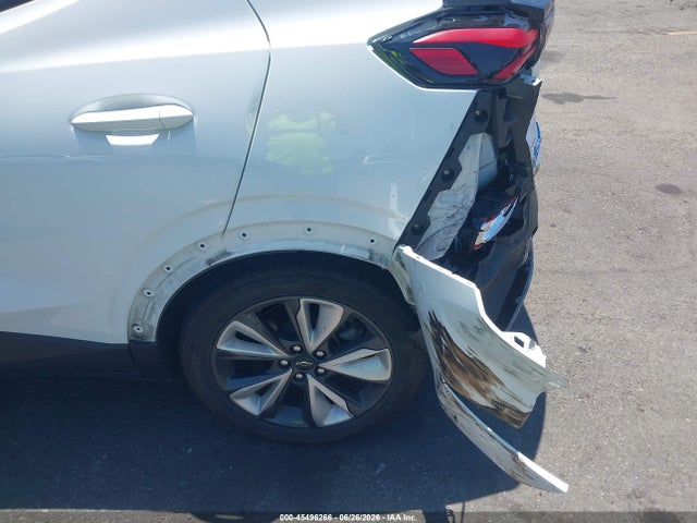 1G1FY6S08P4193819 Chevrolet Bolt Euv Fwd Lt