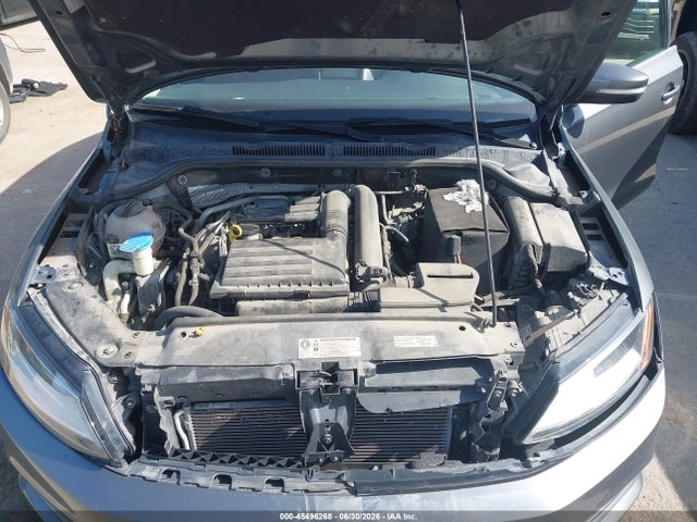 2017 Volkswagen Jetta 1.4t Se მანქანა იყიდება აუქციონზე, vin: 3VWDB7AJ3HM263438, აუქციონის ნომერი: 45496268