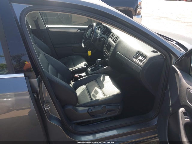 2017 Volkswagen Jetta 1.4t Se მანქანა იყიდება აუქციონზე, vin: 3VWDB7AJ3HM263438, აუქციონის ნომერი: 45496268