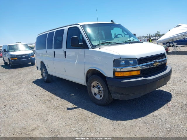 Chevrolet Express 2500 Ls 2019 1GAWGEFG8K1290016 zdjęcie główne