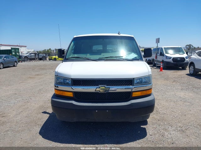1GAWGEFG8K1290016 Chevrolet Express 2500 Ls