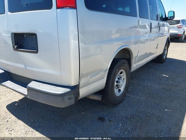 1GAWGEFGXK1288199 Chevrolet Express 2500 Ls