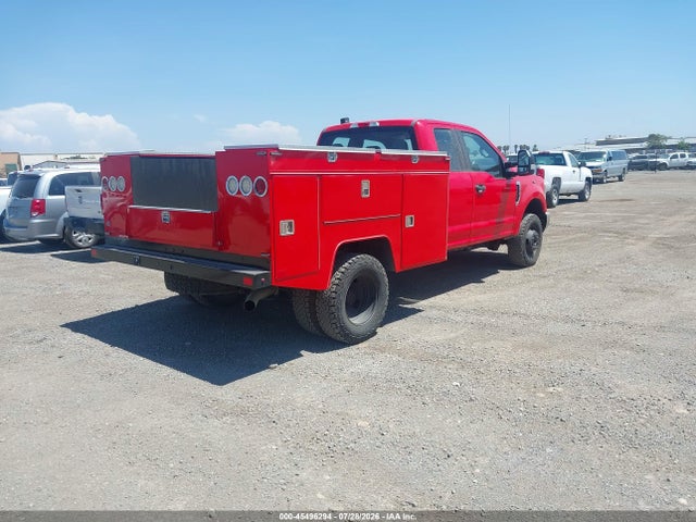 1FT8X3D62JEC69989 Ford F-350 Lariat/xl/xlt