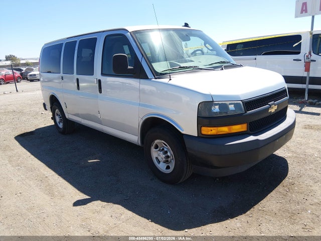 Chevrolet Express 2500 Ls 2019 1GAWGEFG6K1287258 zdjęcie główne