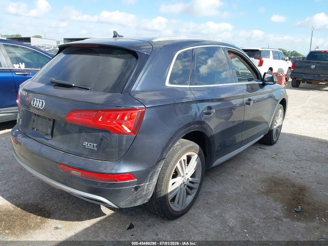 45496298 :رقم المزاد ، WA1BNAFY5J2200305 vin ، 2018 Audi Q5 2.0t Premium/2.0t Tech Premium مزاد بيع