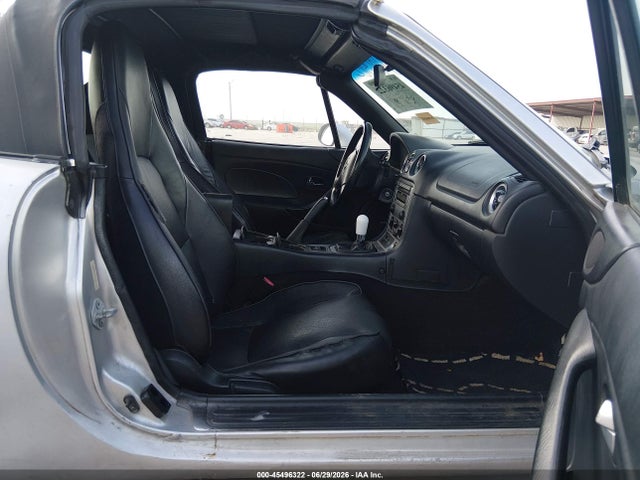 45496322 :رقم المزاد ، JM1NB353840401130 vin ، 2004 Mazda Mx-5 Miata Ls مزاد بيع