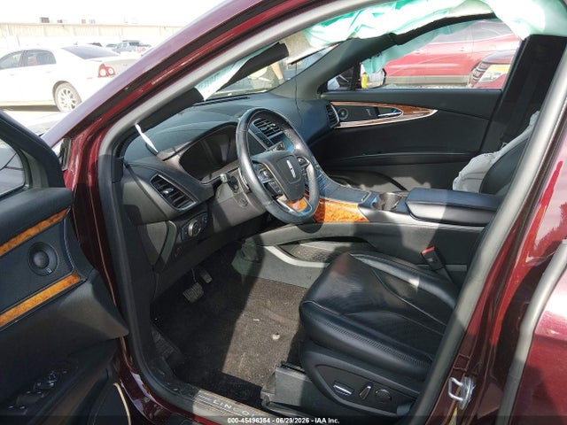 45496354 :رقم المزاد ، 2LMPJ8KP0LBL03092 vin ، 2020 Lincoln Nautilus Reserve مزاد بيع