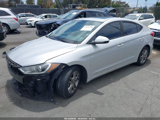 Hyundai Elantra Value Edition 2018 5NPD84LFXJH341718 Image 2