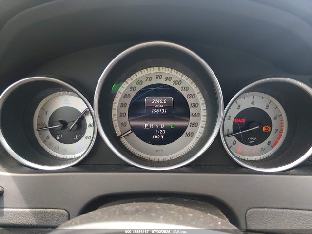 2013 Mercedes-benz C 250 მანქანა იყიდება აუქციონზე, vin: WDDGJ4HB0DG116374, აუქციონის ნომერი: 45496367