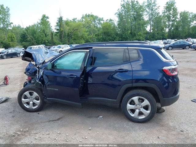 2018 Jeep Compass Latitude 4x4 მანქანა იყიდება აუქციონზე, vin: 3C4NJDBB8JT423129, აუქციონის ნომერი: 45496384