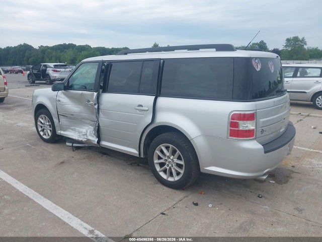 Ford FLEX SE 2018 2FMGK5B80JBA02156 Image 3