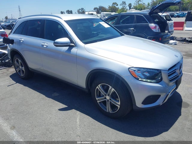 45496401 :رقم المزاد ، WDC0G4JB4GF084246 vin ، 2016 Mercedes-benz Glc 300 مزاد بيع