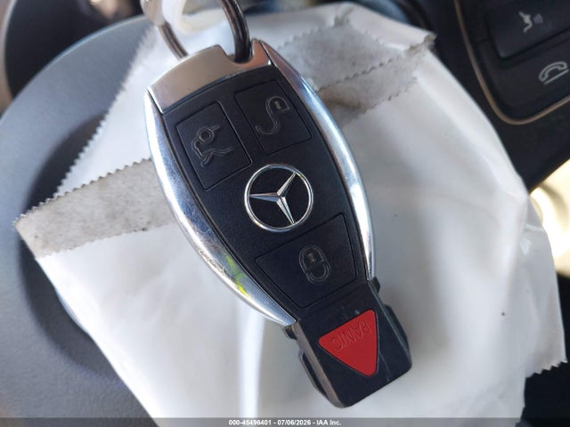 45496401 :رقم المزاد ، WDC0G4JB4GF084246 vin ، 2016 Mercedes-benz Glc 300 مزاد بيع