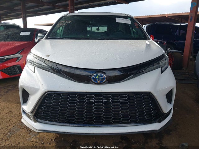 5TDDSKFC0SS180671 Toyota Sienna Xse