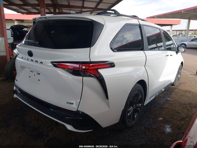 5TDDSKFC0SS180671 Toyota Sienna Xse