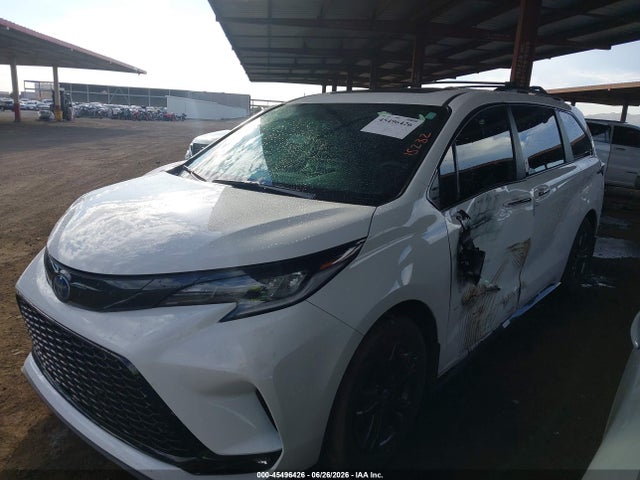 5TDDSKFC0SS180671 Toyota Sienna Xse