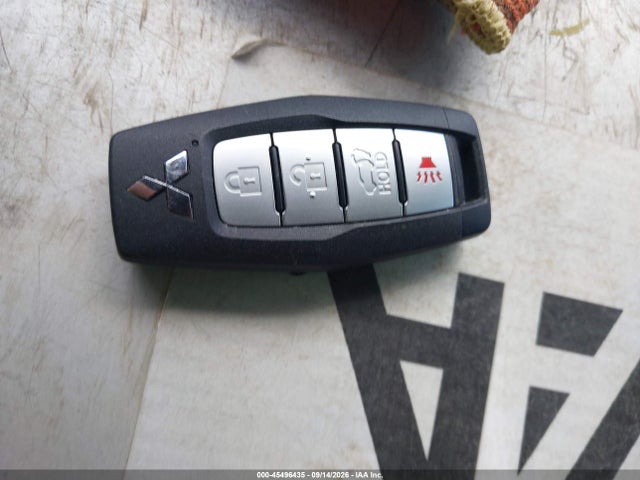 45496435 :رقم المزاد ، JA4J4VA88NZ030547 vin ، 2022 Mitsubishi Outlander مزاد بيع