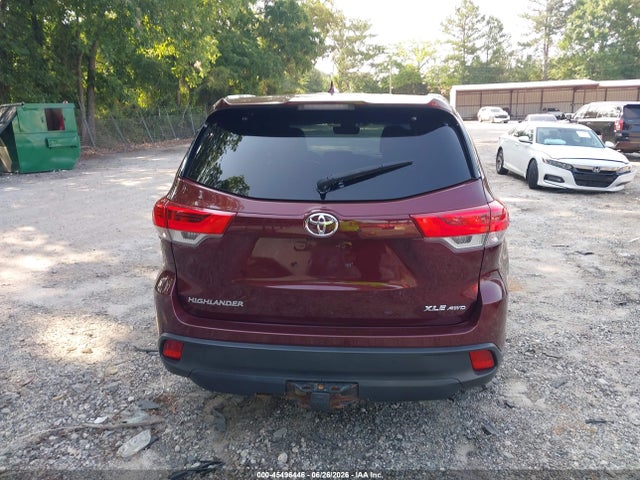 Toyota Highlander Xle 2017 5TDJZRFHXHS449349 Image 16