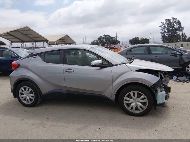 Toyota C-HR LE 2020 JTNKHMBX6L1073497 Image 14